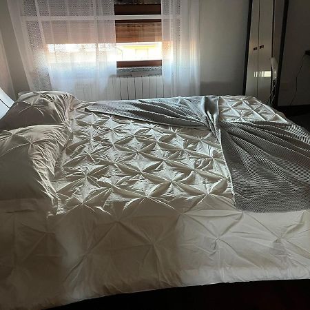 Hotel Beslan360 San Giuliano Milanese Esterno foto