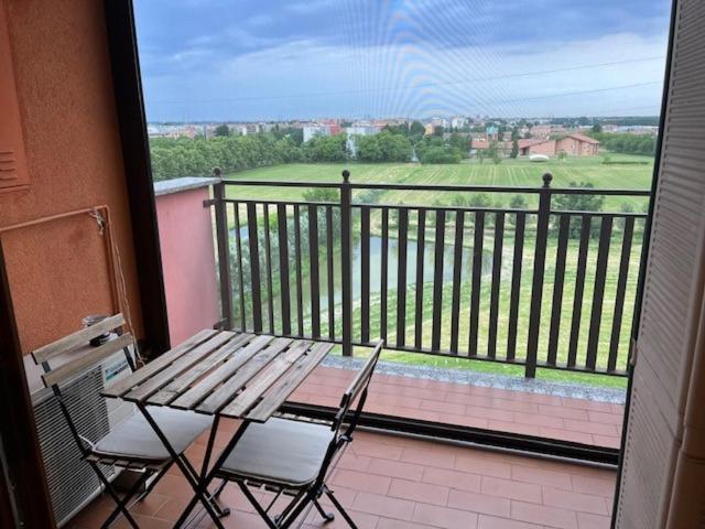 Hotel Beslan360 San Giuliano Milanese Esterno foto